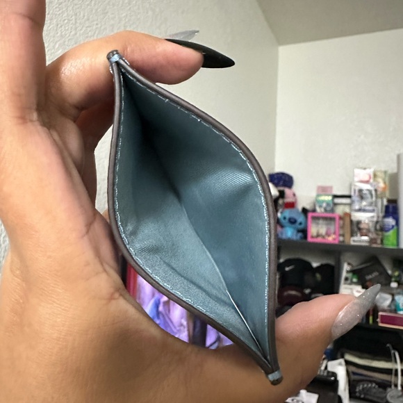 Tory Burch Light Blue Leather Card Holder - Picture 4 of 4